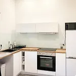 Lion Apartments - Elegance